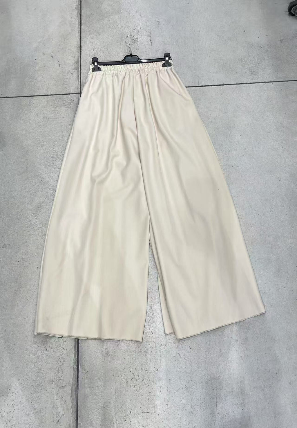 High Waist Pleated Wide-Leg Pants